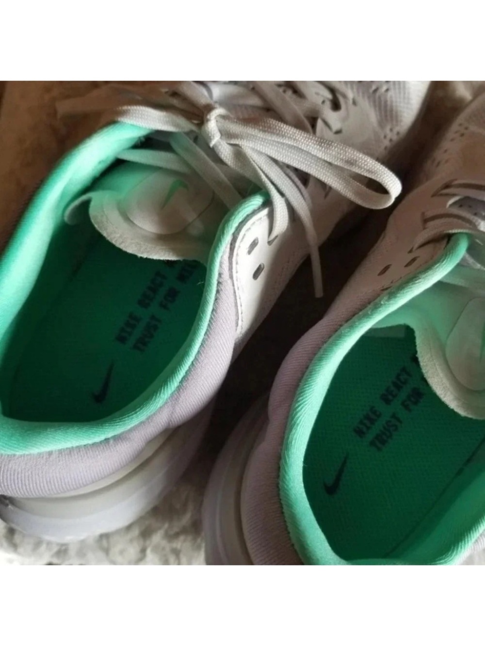 Nike Running React Miler 2 Sneakers Platinum Tint/Green Glow/White 8 - Picture 4 of 12